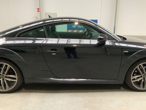 2017 Audi TT 2.0 TFSI quattro Coupe - Image 12