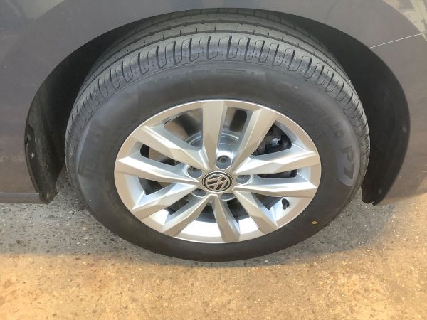 2019 Volkswagen Touran 2.0 TDI Comfortline BlueMotion Tech - Image 10