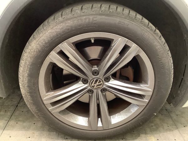 2020 Volkswagen Tiguan 2.0 TDI Highline 4Motion BlueMotion - Image 10