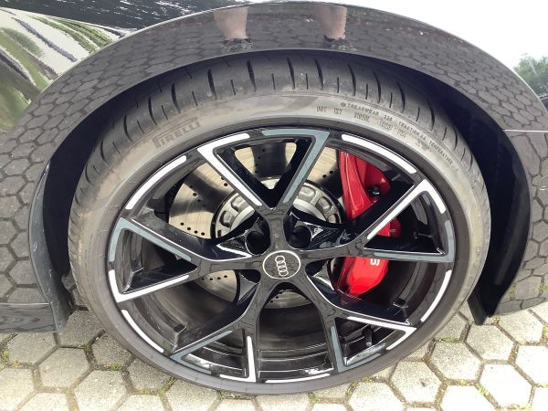 2023 Audi RS 3 2.5 TFSI quattro - Image 10