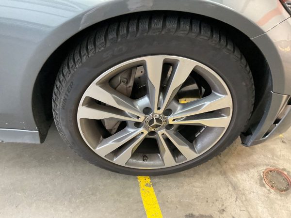 2019 Mercedes-Benz C-Klasse C 300 AMG Line - Image 11
