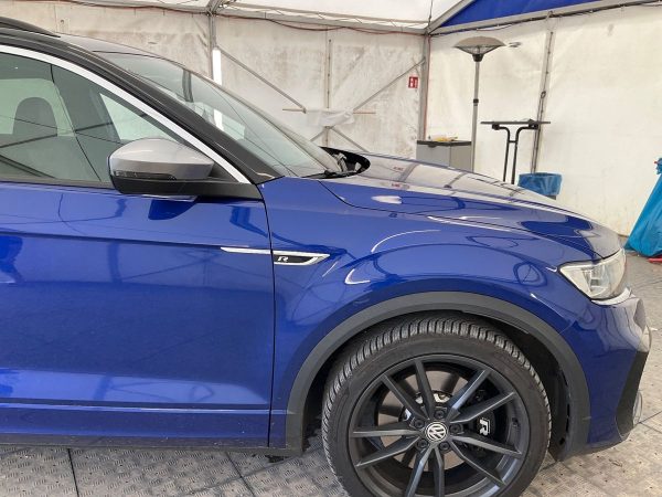 2019 Volkswagen T-Roc 2.0 TSI R 4Motion - Image 9