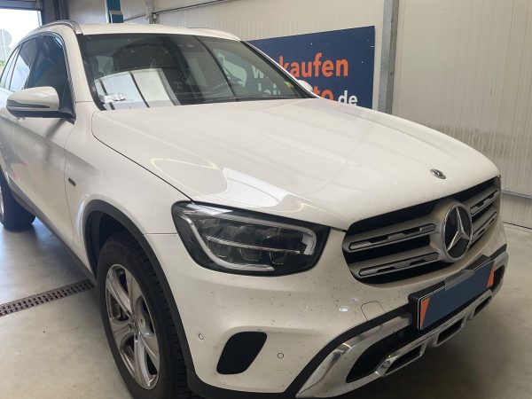 2021 Mercedes-Benz GLC-Klasse GLC 300de 4Matic - Image 10