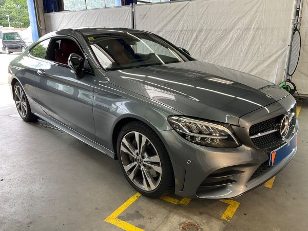 2019 Mercedes-Benz C-Klasse C 300 AMG Line - Image 10