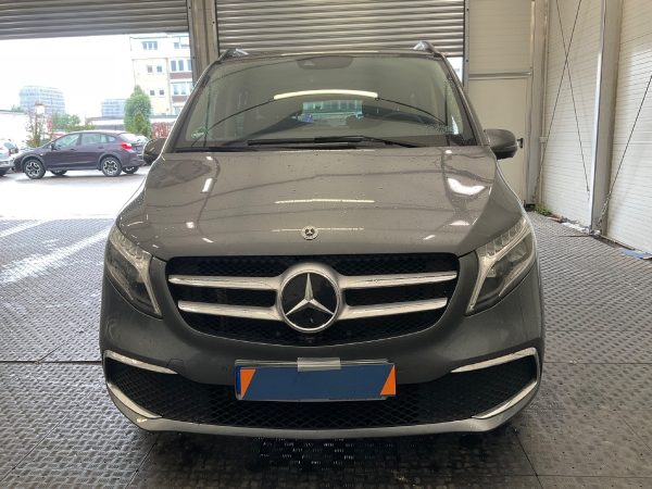 2021 Mercedes-Benz V-Klasse V 300 d AVANTGARDE EDITION 19 lang - Image 9