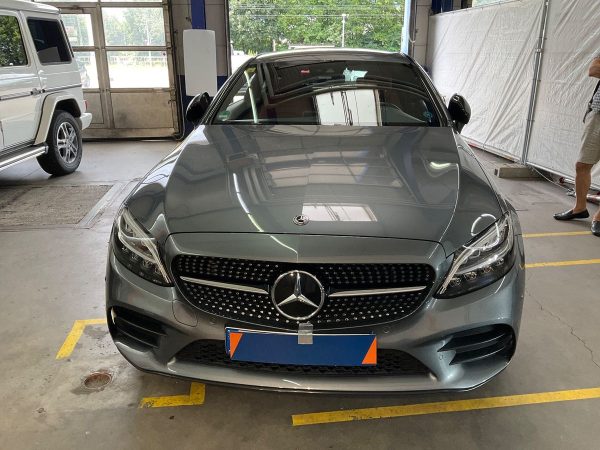 2019 Mercedes-Benz C-Klasse C 300 AMG Line - Image 8