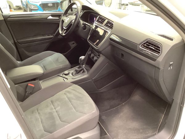 2020 Volkswagen Tiguan 2.0 TDI Highline 4Motion BlueMotion - Image 5