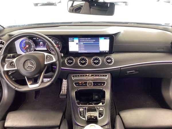 2018 Mercedes-Benz E-Klasse E 220 d AMG Line - Image 4