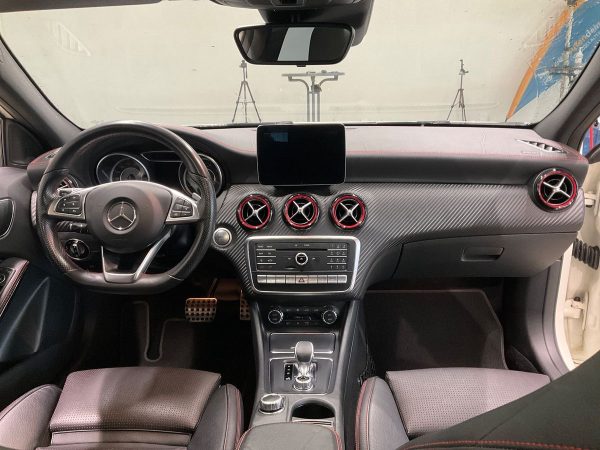 2017 Mercedes-Benz A-Klasse A 45 AMG 4Matic Sport - Image 4