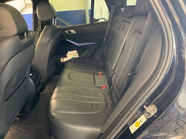 2019 BMW X5 xDrive 30d M Sport - Image 2