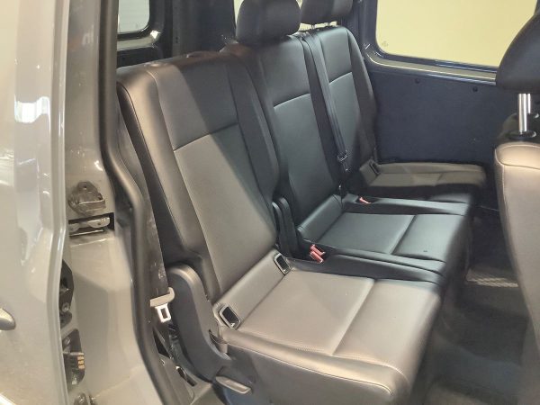 2018 Volkswagen Caddy 2.0 TDI Kombi EcoProfi BlueMotion - Image 2