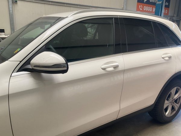 2021 Mercedes-Benz GLC-Klasse GLC 300de 4Matic - Image 18