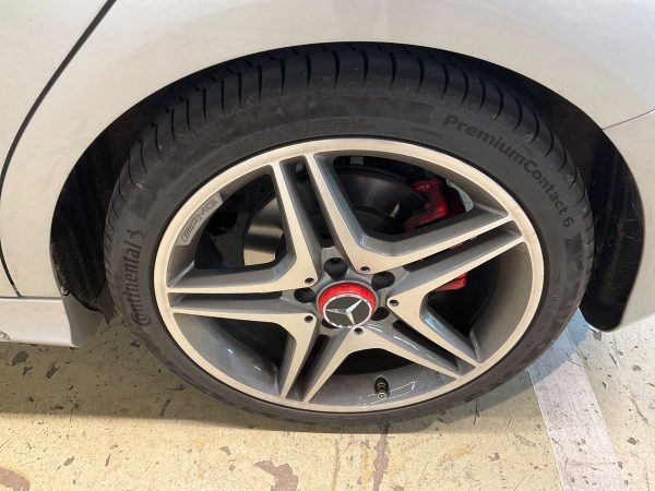 2015 Mercedes-Benz B-Klasse B 250 AMG Line - Image 17