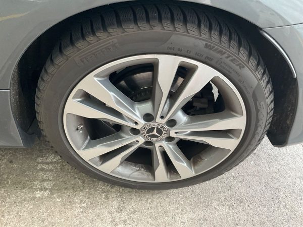 2019 Mercedes-Benz C-Klasse C 300 AMG Line - Image 17
