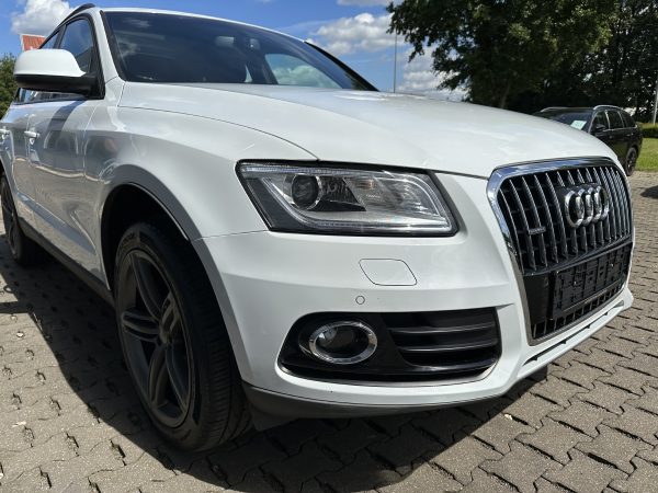 2013 Audi Q5 2.0 TFSI quattro - Image 10