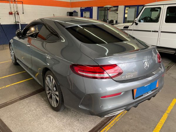 2019 Mercedes-Benz C-Klasse C 300 AMG Line - Image 16