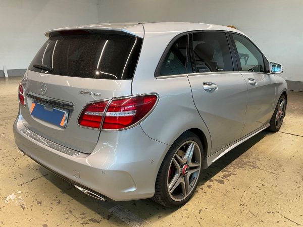 2015 Mercedes-Benz B-Klasse B 250 AMG Line - Image 14