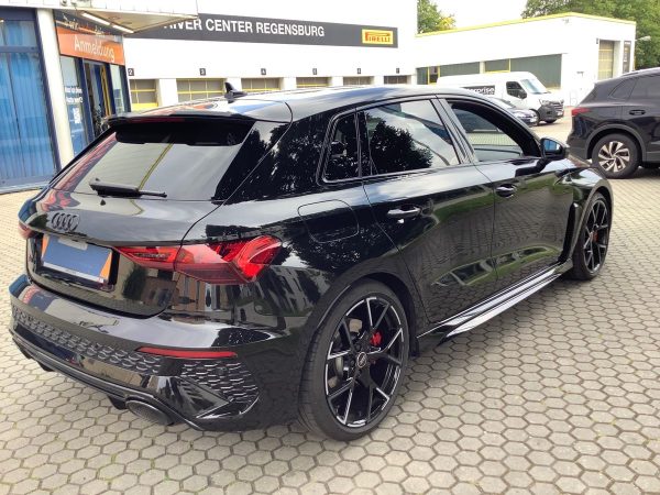 2023 Audi RS 3 2.5 TFSI quattro - Image 13