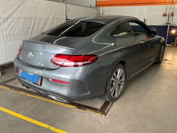 2019 Mercedes-Benz C-Klasse C 300 AMG Line - Image 14