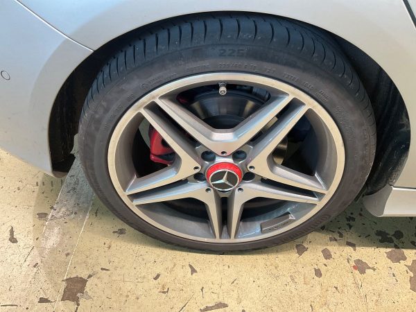 2015 Mercedes-Benz B-Klasse B 250 AMG Line - Image 13