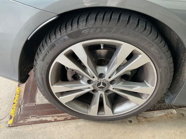 2019 Mercedes-Benz C-Klasse C 300 AMG Line - Image 13