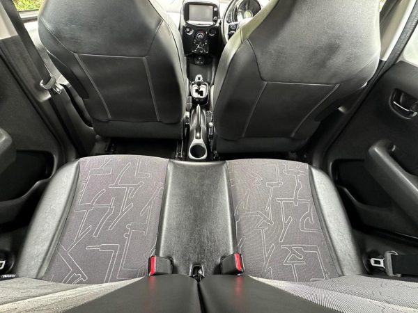 2016 Toyota Aygo 1.0 VVT-i x-pression x-shift - Image 17