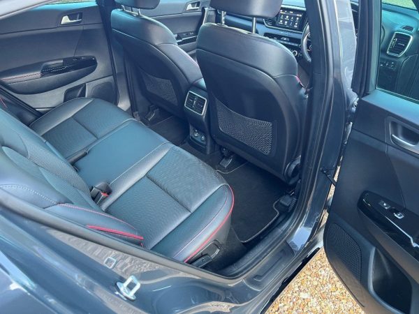 2020 KIA Sportage 1.6 T-GDi GPF GT-Line SUV 5dr Petrol DCT AWD - Image 8