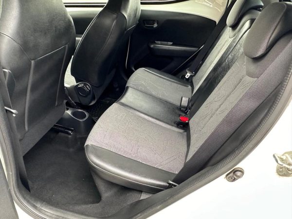 2016 Toyota Aygo 1.0 VVT-i x-pression x-shift - Image 15