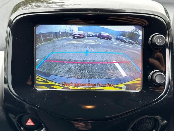 2016 Toyota Aygo 1.0 VVT-i x-pression x-shift - Image 12