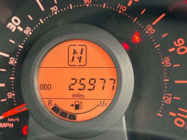 2016 Toyota Aygo 1.0 VVT-i x-pression x-shift - Image 9