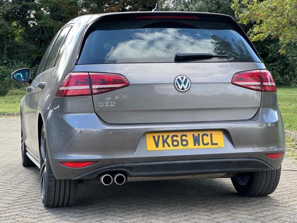 2016 Volkswagen Golf 2.0 TDI BlueMotion Tech GTD DSG Euro 6 - Image 21