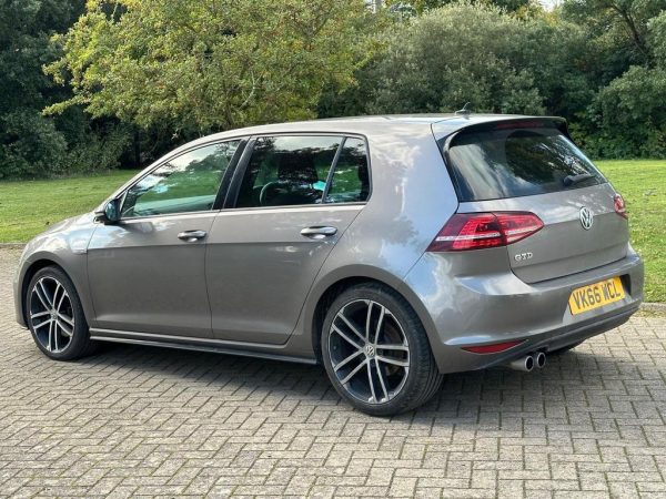 2016 Volkswagen Golf 2.0 TDI BlueMotion Tech GTD DSG Euro 6 - Image 19