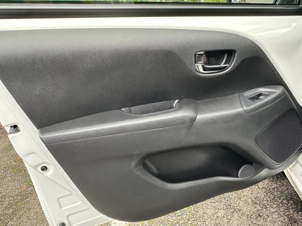 2016 Toyota Aygo 1.0 VVT-i x-pression x-shift - Image 4
