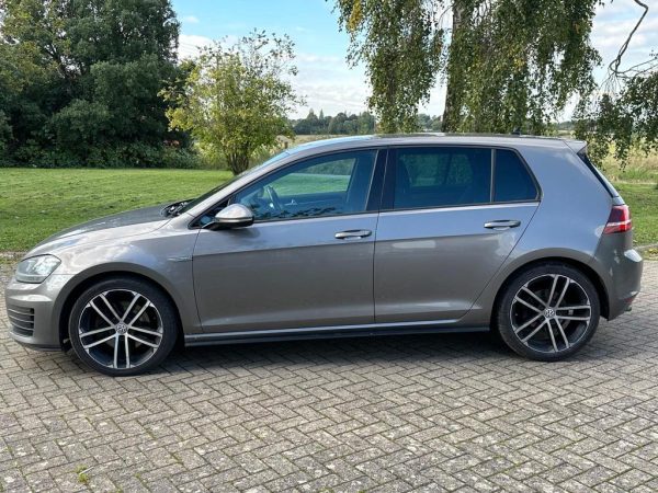 2016 Volkswagen Golf 2.0 TDI BlueMotion Tech GTD DSG Euro 6 - Image 17