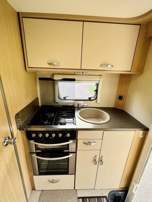2011 Fiat Ducato Bessacarr E435 Luxury 4 Berth Motorhome - Image 46