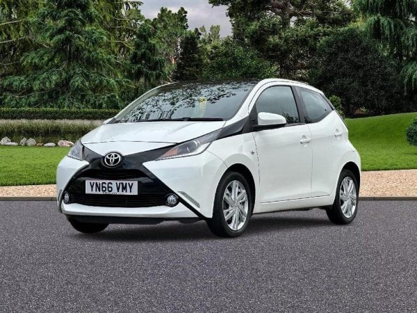 2016 Toyota Aygo 1.0 VVT-i x-pression x-shift - Image 24