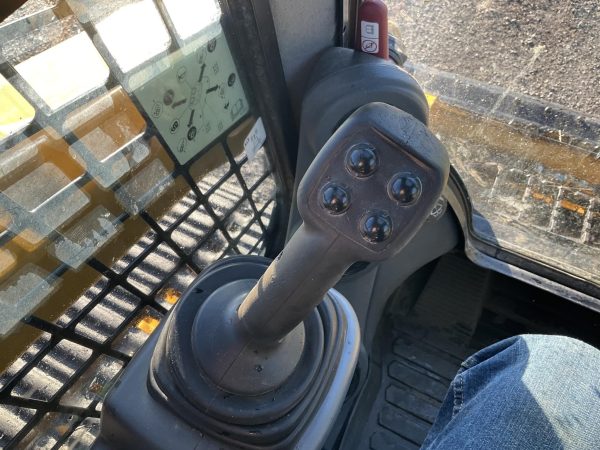2019 Caterpillar 259D Skid Steer 1320 hours - Image 13