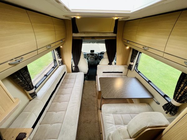 2011 Fiat Ducato Bessacarr E435 Luxury 4 Berth Motorhome - Image 19