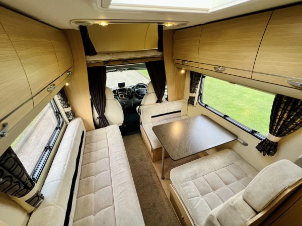 2011 Fiat Ducato Bessacarr E435 Luxury 4 Berth Motorhome - Image 5