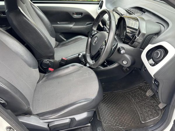 2016 Toyota Aygo 1.0 VVT-i x-pression x-shift - Image 20