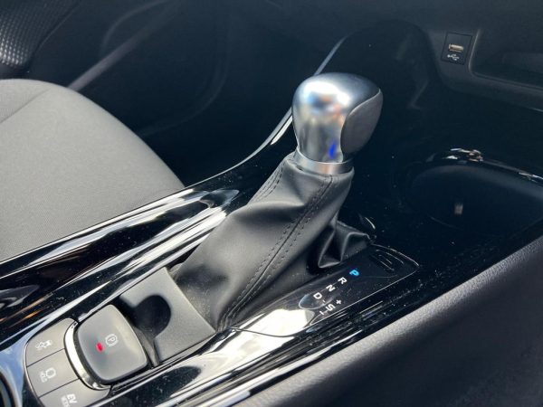 2021 Toyota C-hr 2.0 VVT-h Design CVT - Image 33