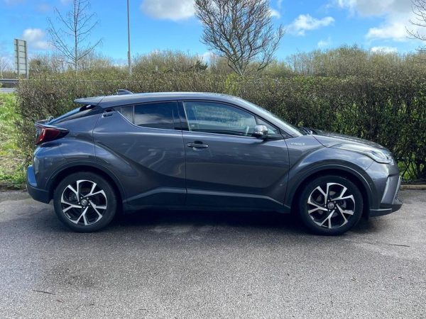 2021 Toyota C-hr 2.0 VVT-h Design CVT - Image 18