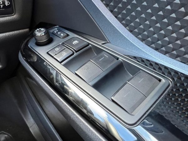 2021 Toyota C-hr 2.0 VVT-h Design CVT - Image 7